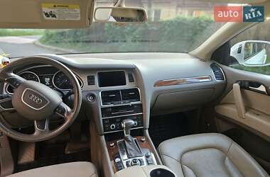 Внедорожник / Кроссовер Audi Q7 2013 в 