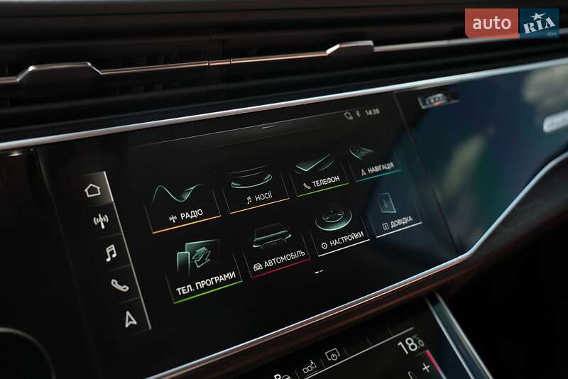 Позашляховик / Кросовер Audi Q7 2019 в Мукачевому