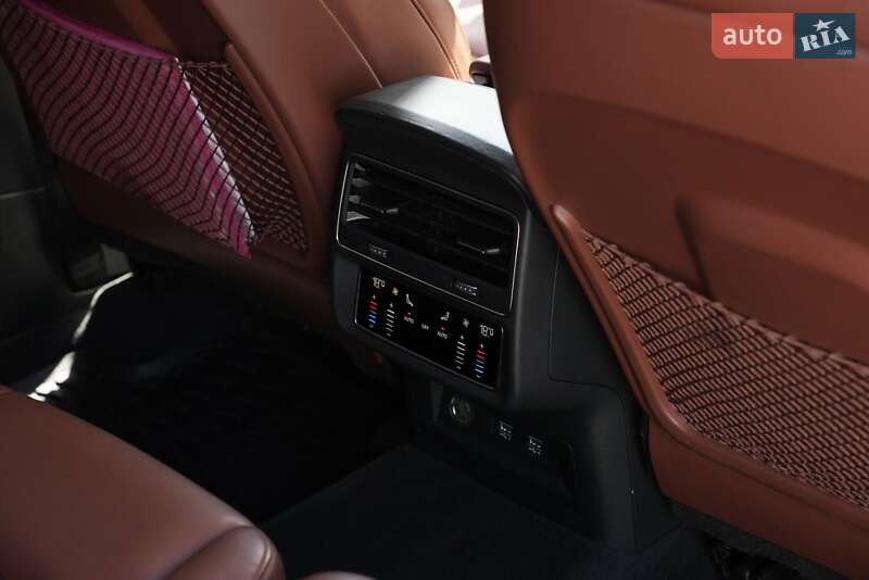 Позашляховик / Кросовер Audi Q7 2019 в Мукачевому