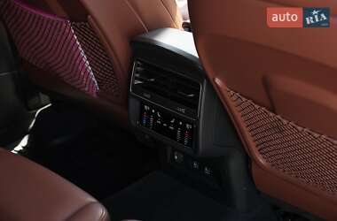 Внедорожник / Кроссовер Audi Q7 2019 в 