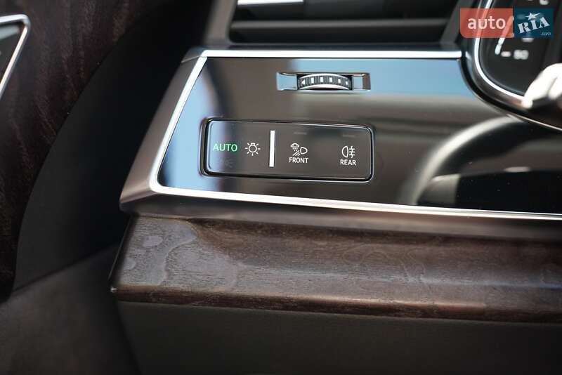 Позашляховик / Кросовер Audi Q7 2019 в Мукачевому