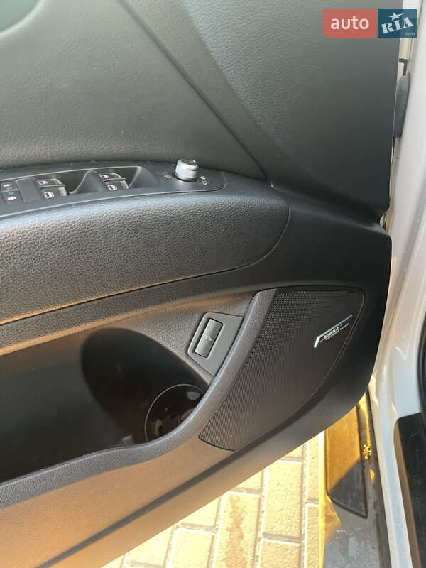 Позашляховик / Кросовер Audi Q7 2012 в Новояворівську фото 13 Позашляховик / Кросовер Audi Q7 2012 в Новояворівську