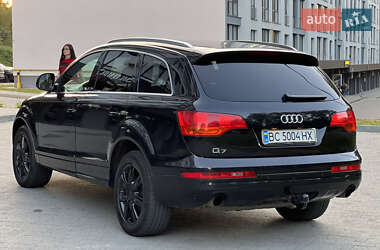 Внедорожник / Кроссовер Audi Q7 2006 в 