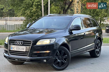 Внедорожник / Кроссовер Audi Q7 2006 в 