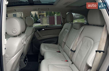 Внедорожник / Кроссовер Audi Q7 2012 в 