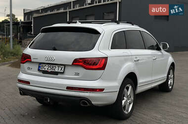 Внедорожник / Кроссовер Audi Q7 2012 в 