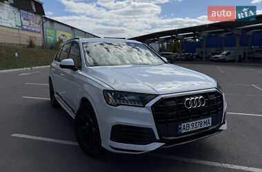 Позашляховик / Кросовер Audi Q7 2020 в Вінниці