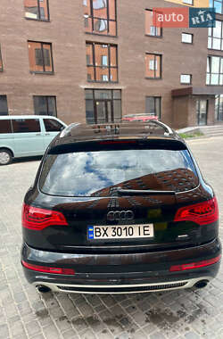 Внедорожник / Кроссовер Audi Q7 2009 в 