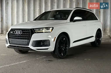 Позашляховик / Кросовер Audi Q7 2017 в Києві