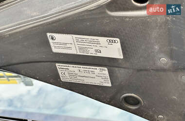 Внедорожник / Кроссовер Audi Q7 2013 в 