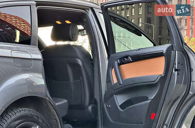 Внедорожник / Кроссовер Audi Q7 2013 в 