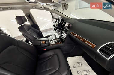 Внедорожник / Кроссовер Audi Q7 2013 в 