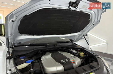 Внедорожник / Кроссовер Audi Q7 2013 в 