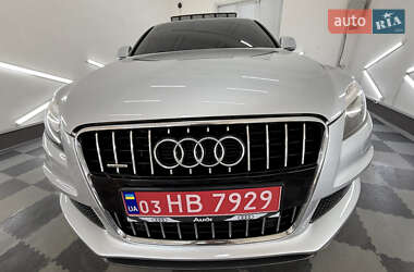 Внедорожник / Кроссовер Audi Q7 2013 в 
