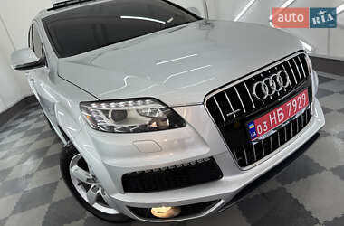 Внедорожник / Кроссовер Audi Q7 2013 в 