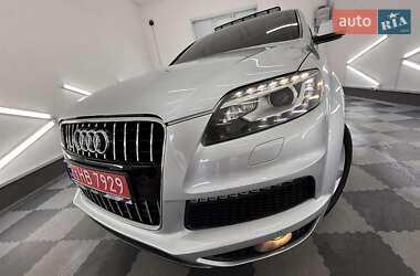 Внедорожник / Кроссовер Audi Q7 2013 в 