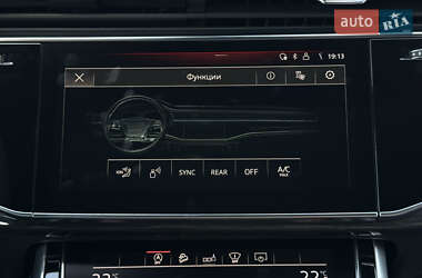 Внедорожник / Кроссовер Audi Q7 2020 в 