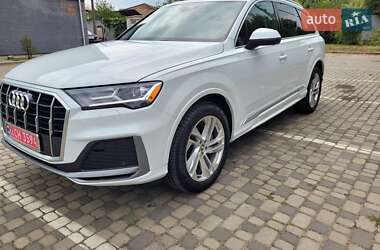 Внедорожник / Кроссовер Audi Q7 2020 в 