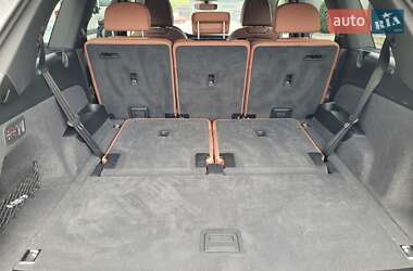 Внедорожник / Кроссовер Audi Q7 2020 в 