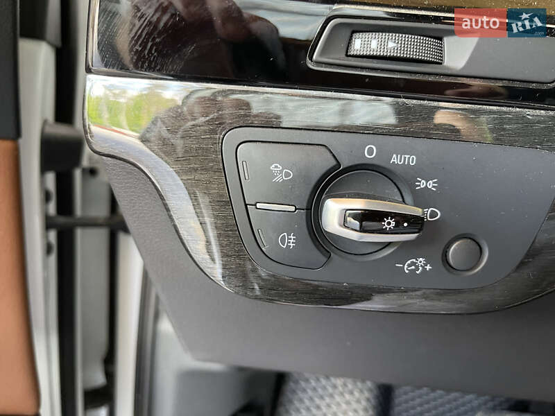 Внедорожник / Кроссовер Audi Q7 2017 в Гореничах
