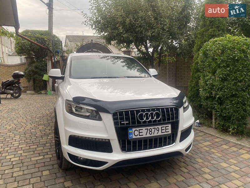 Позашляховик / Кросовер Audi Q7 2010 в Новоселиці