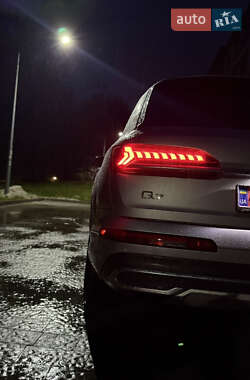 Внедорожник / Кроссовер Audi Q7 2022 в 