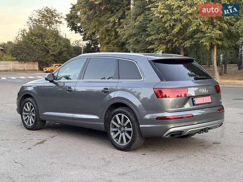 Внедорожник / Кроссовер Audi Q7 2017 в Киеве фото 14 Внедорожник / Кроссовер Audi Q7 2017 в Киеве