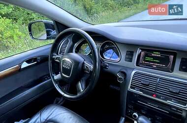 Внедорожник / Кроссовер Audi Q7 2010 в 