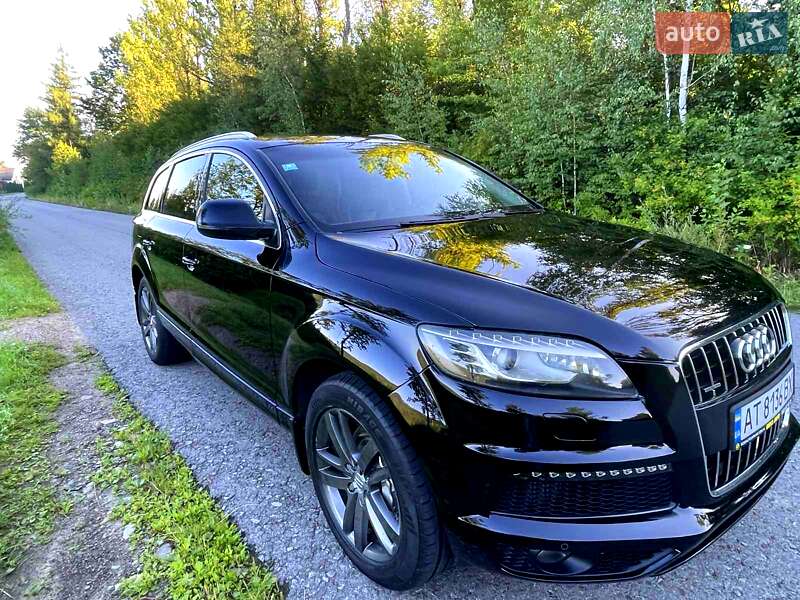 Позашляховик / Кросовер Audi Q7 2010 в Івано-Франківську