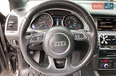 Внедорожник / Кроссовер Audi Q7 2013 в 