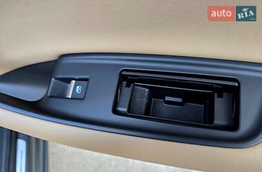 Внедорожник / Кроссовер Audi Q7 2020 в 