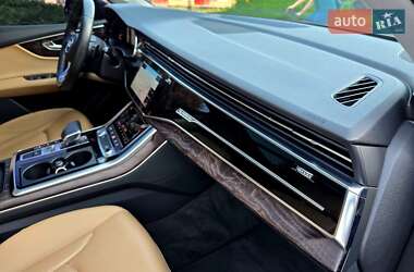 Внедорожник / Кроссовер Audi Q7 2020 в 