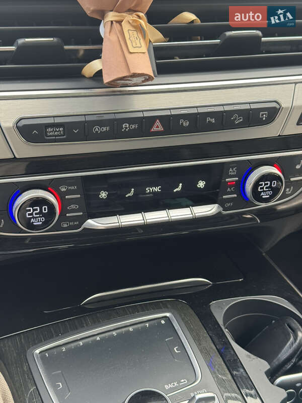 Внедорожник / Кроссовер Audi Q7 2015 в Ивано-Франковске фото 26 Внедорожник / Кроссовер Audi Q7 2015 в Ивано-Франковске