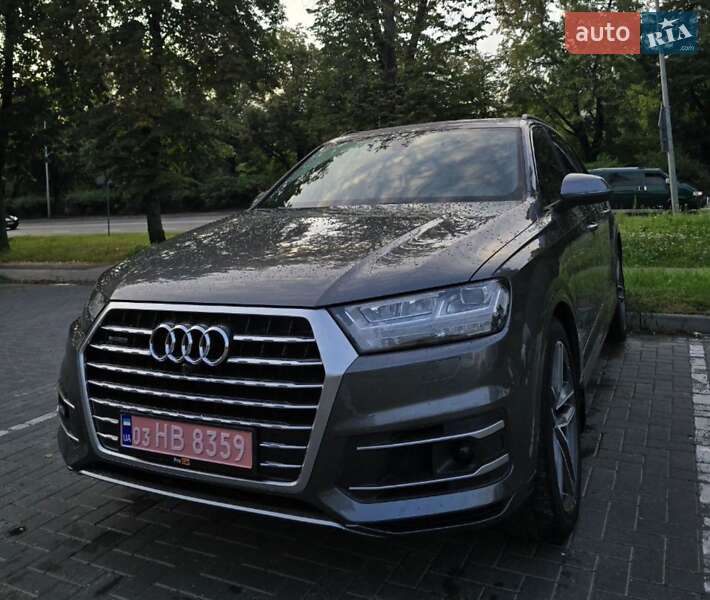 Внедорожник / Кроссовер Audi Q7 2018 в Львове