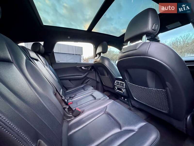 Внедорожник / Кроссовер Audi Q7 2018 в Запорожье фото 12 Внедорожник / Кроссовер Audi Q7 2018 в Запорожье