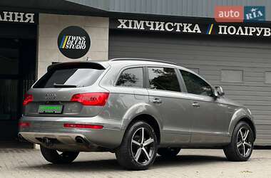Позашляховик / Кросовер Audi Q7 2014 в 