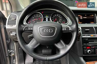 Позашляховик / Кросовер Audi Q7 2014 в 