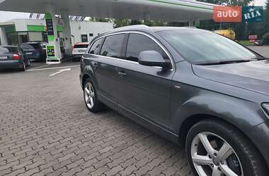 Внедорожник / Кроссовер Audi Q7 2013 в 