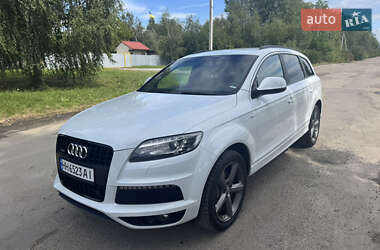 Внедорожник / Кроссовер Audi Q7 2014 в 