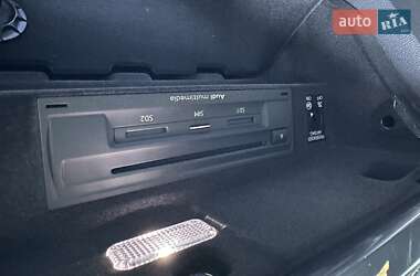 Внедорожник / Кроссовер Audi Q7 2015 в 
