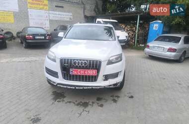 Внедорожник / Кроссовер Audi Q7 2012 в 