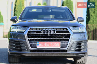 Внедорожник / Кроссовер Audi Q7 2019 в Дубно
