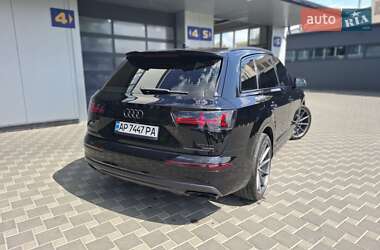 Внедорожник / Кроссовер Audi Q7 2019 в 