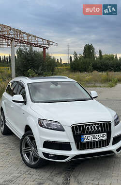 Внедорожник / Кроссовер Audi Q7 2013 в Луцке