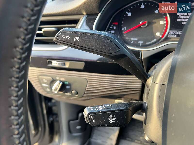 Внедорожник / Кроссовер Audi Q7 2017 в Киеве
