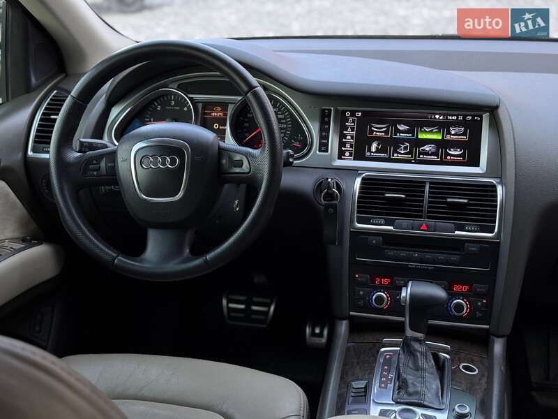 Внедорожник / Кроссовер Audi Q7 2008 в Днепре