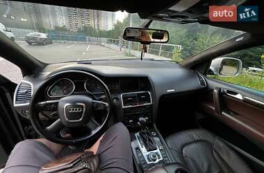 Внедорожник / Кроссовер Audi Q7 2006 в 