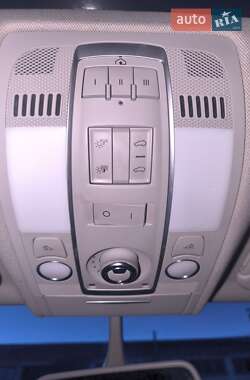 Внедорожник / Кроссовер Audi Q7 2012 в 
