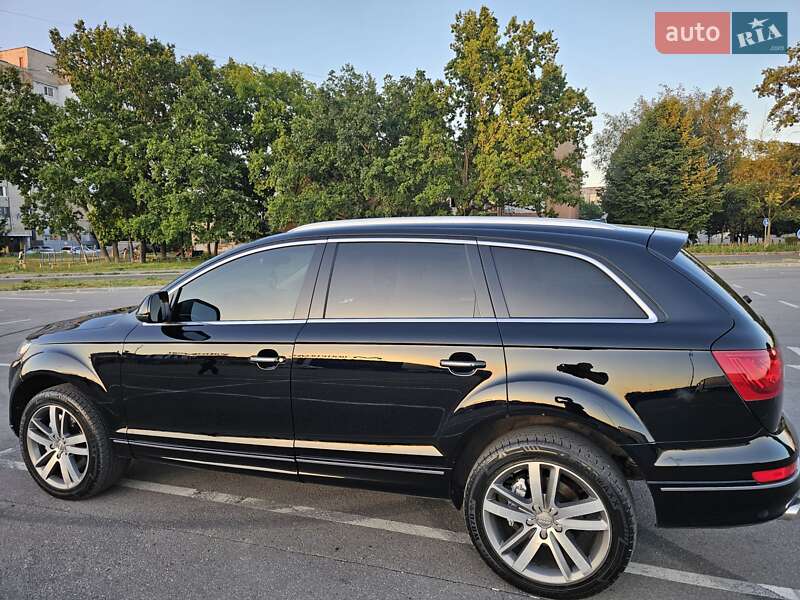 Внедорожник / Кроссовер Audi Q7 2013 в Кропивницком