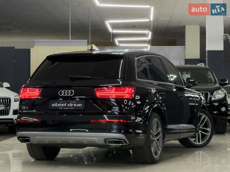 Позашляховик / Кросовер Audi Q7 2016 в Миколаєві фото 12 Позашляховик / Кросовер Audi Q7 2016 в Миколаєві